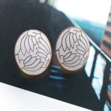 【西洋古董飾品 】景泰藍 白色調 橢圓 描金花卉 簡約 針式耳環