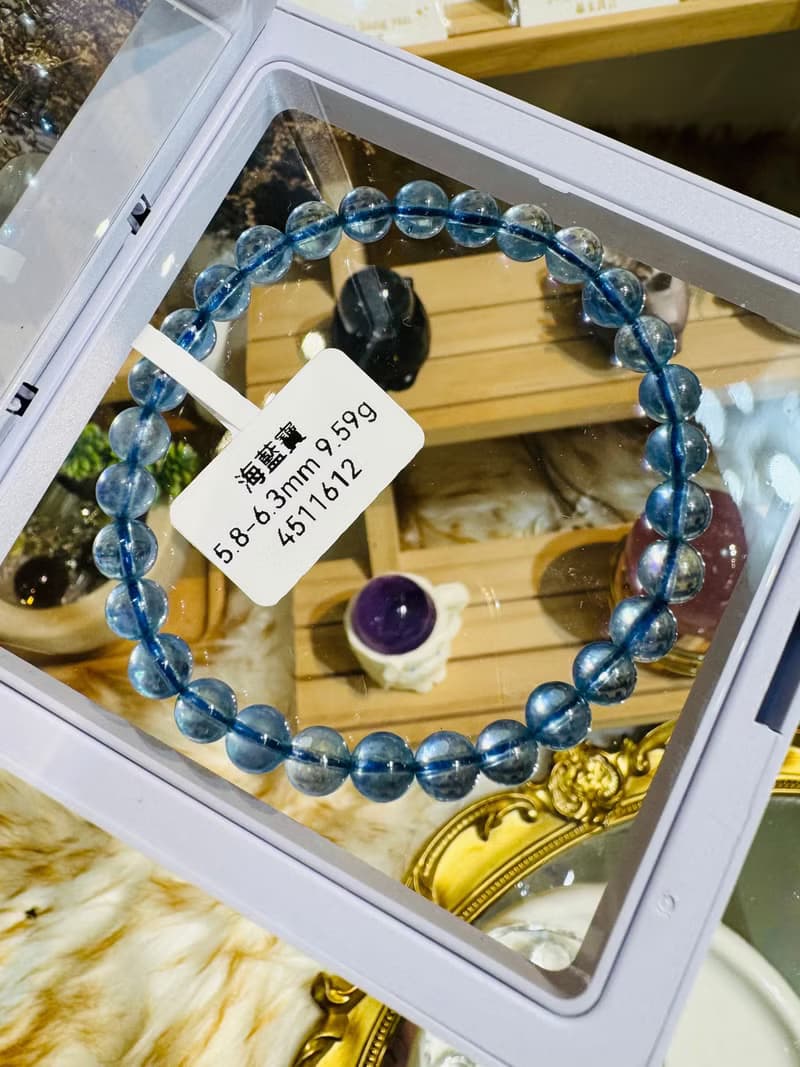 高冰透晶體天空藍海藍寶5.8-6.3mm9.59g平衡情緒減緩紓解壓力
