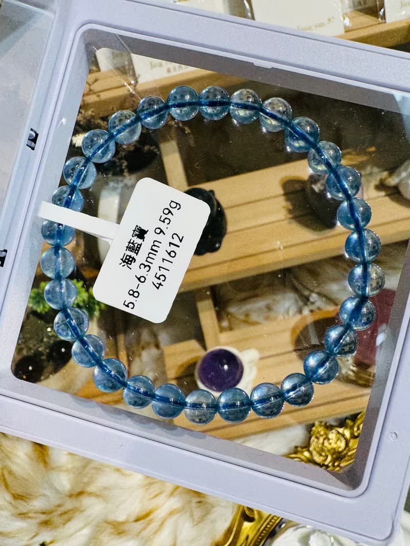 高冰透晶體天空藍海藍寶5.8-6.3mm9.59g平衡情緒減緩紓解壓力