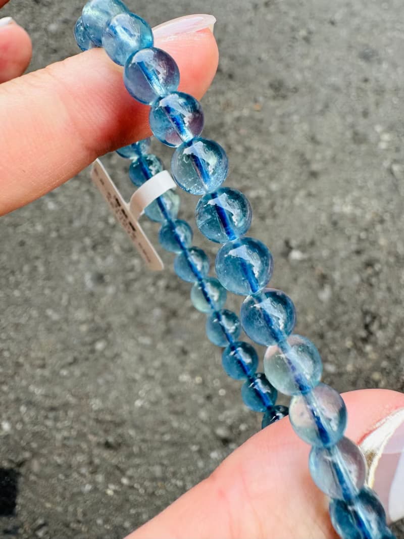 高冰透晶體天空藍海藍寶5.8-6.3mm9.59g平衡情緒減緩紓解壓力