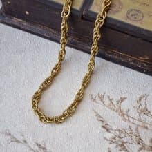 【秋冬新品】時尚復古感黃銅刻紋短項鍊