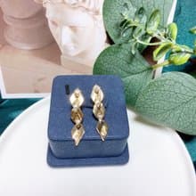 【西洋古董飾品】精緻菱形光澤交錯垂墜可晃動 萊茵鑲嵌 耳環耳夾