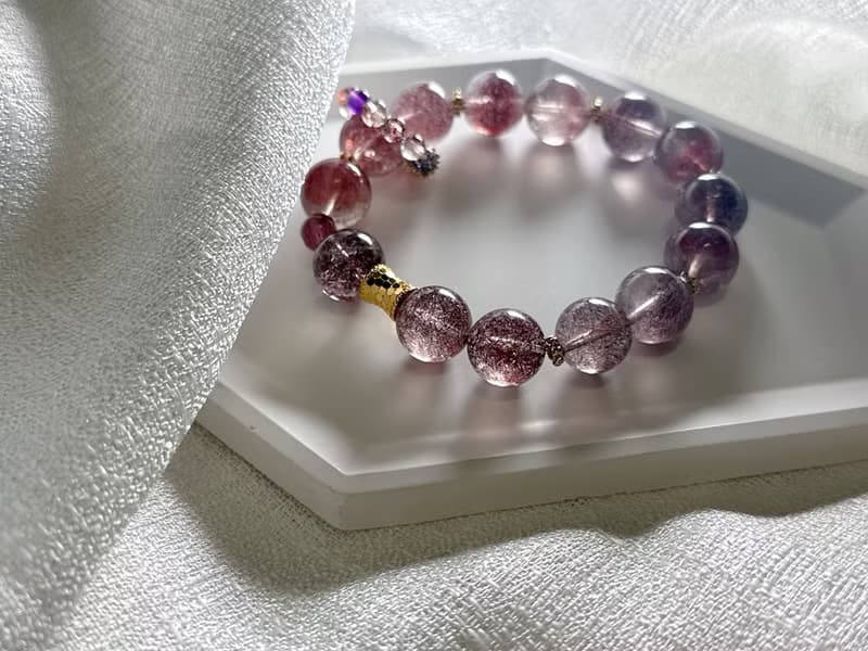 紅煙花超七手串設計款手串 腕間綻放的傳奇能量盛宴