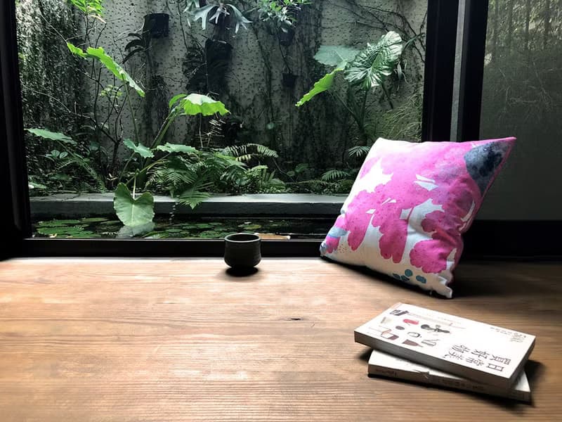蕨類柔軟抱枕-鐵線蕨| 靠墊 抱枕 靠枕 午睡枕 母親節 家用品 女