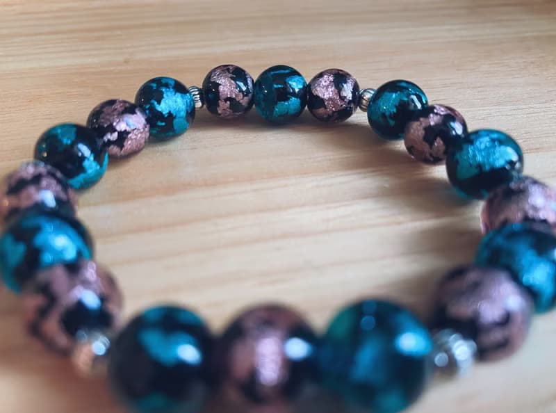 【琉璃系列】10MM暗粉併孔綠琉璃珠手鍊