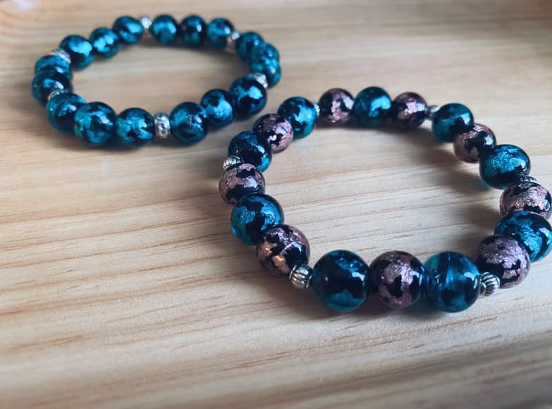 【琉璃系列】10MM暗粉併孔綠琉璃珠手鍊