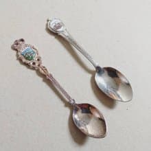 美國古董老物 夏威夷/新天鵝堡 著名景點雕刻紀念 銀質茶湯匙