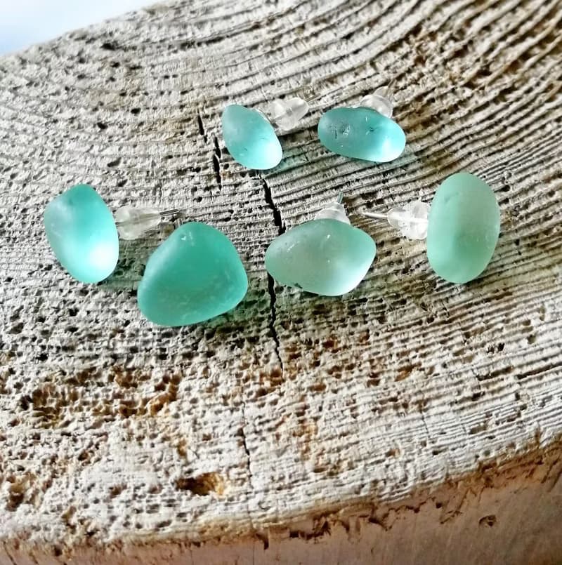Sea Glass Stud Earrings 海玻璃耳環 Aqua Sea Glass Earrings 海廢飾品Blue Sea Glass Jewelry
