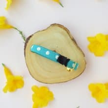 : MINI DAISIES : Pine green  - Handmade embroidered flower breakaway cat collar