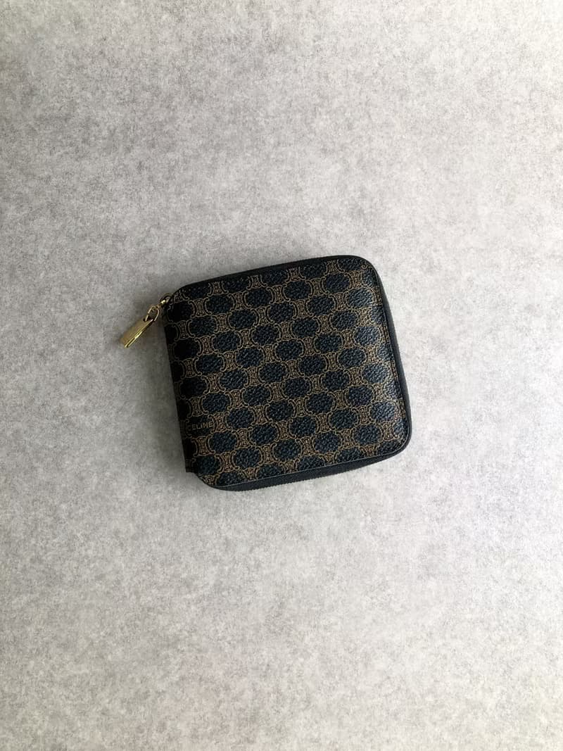 【 日本直送　名牌中古包 】CELINE セリーヌ マカダム 財布 ブラック PVC レザー ラウンドファスナー vintage ヴィンテージ p26tze