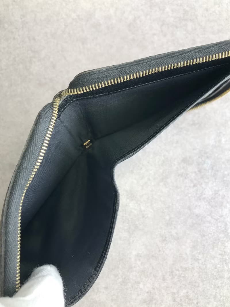 【 日本直送　名牌中古包 】CELINE セリーヌ マカダム 財布 ブラック PVC レザー ラウンドファスナー vintage ヴィンテージ p26tze