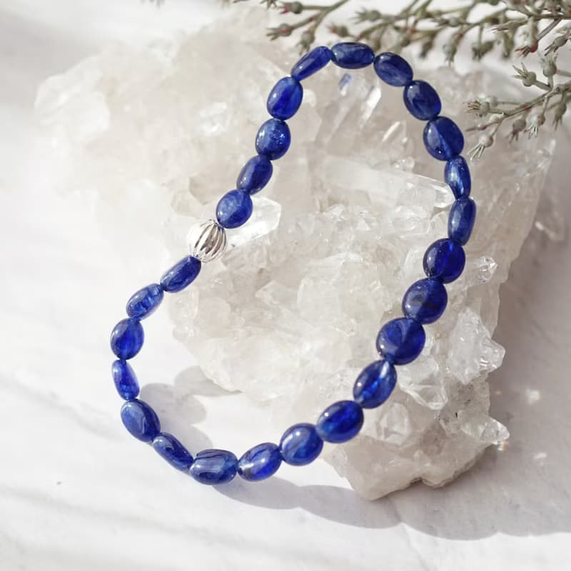 サファイアのジェンダフリーブレスレット　紺碧