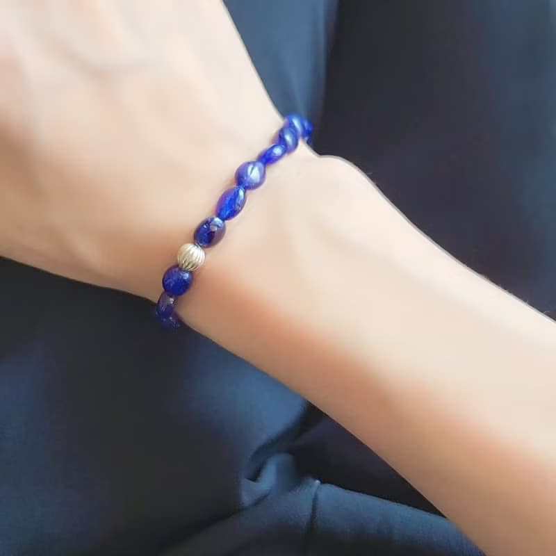 サファイアのジェンダフリーブレスレット　紺碧