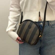 中古Fendi 綠黑間條紋pequin斜背包