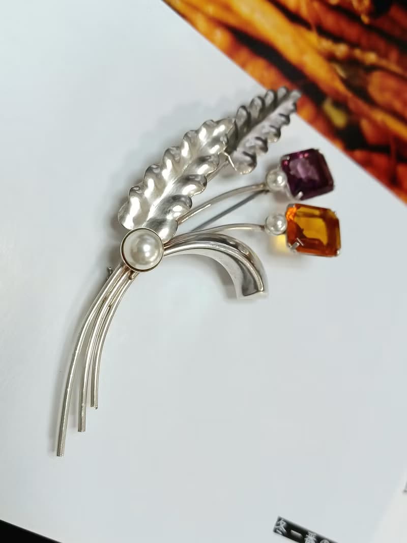vintage jewelry 銀製立體花束別針