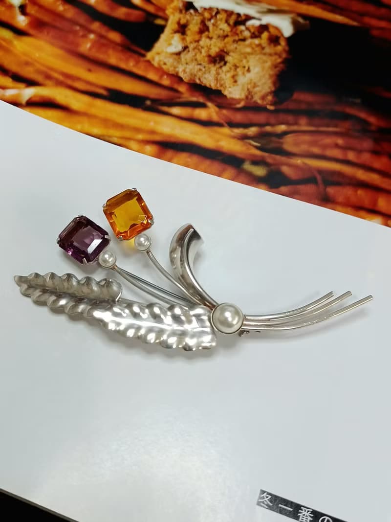 vintage jewelry 銀製立體花束別針