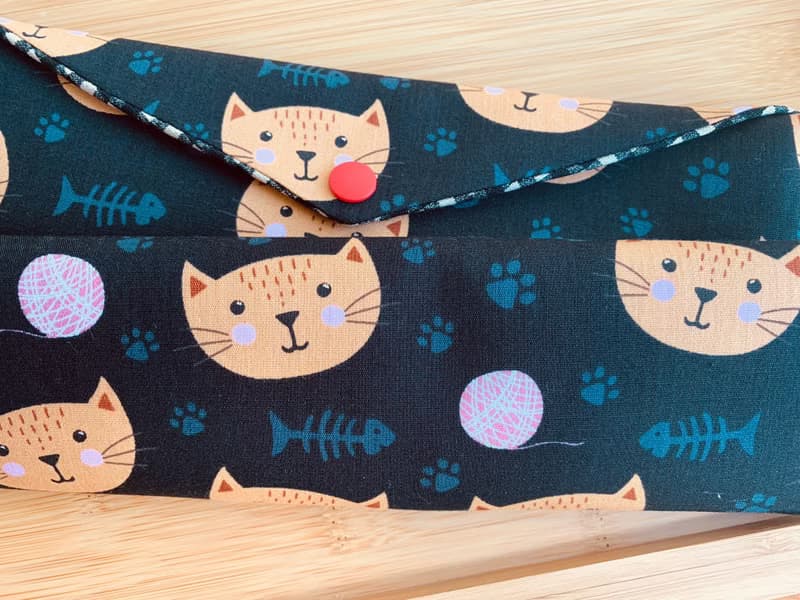 文青風環保筷袋  喵星人足跡 閃亮黑 手作餐具袋.交換禮物.