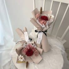 【艸弄花藝】愛的呢喃・母親節康乃馨花束 (S) 貴氣紅