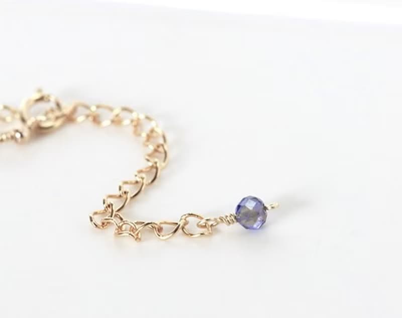 [9月誕生石]アイオライトのベゼルネックレス