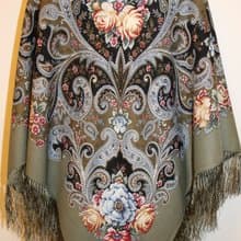 Pavlovo Posad Russian Shawl 100% Wool Scarf 125x125 cm Wrap Silk Fringe 1665-2