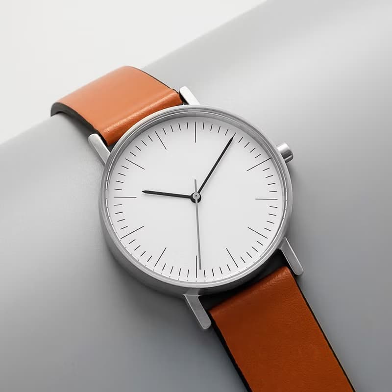 BIJOUONE彼樹灣B001系列銀色表殼白色表盤黃棕色真皮表帶防水手錶