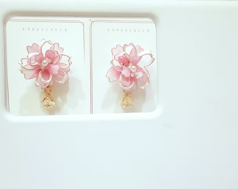 摟空虛實浪漫櫻花耳針 永生花 樹脂 禮物首選