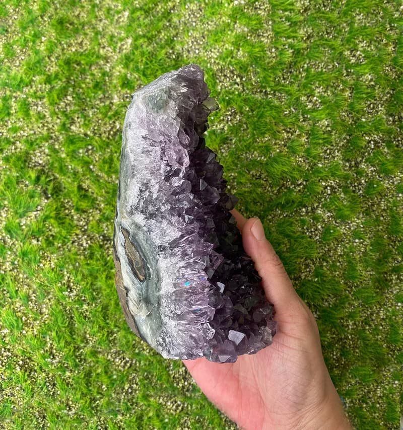 天然原礦彩虹紫晶鎮 //紫水晶 財運 招貴人// 開運 療癒//淨化