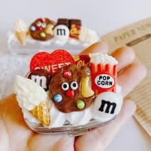 お菓子のピルケース