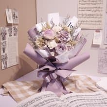 【中型索拉花束】— 淡雅紫花束