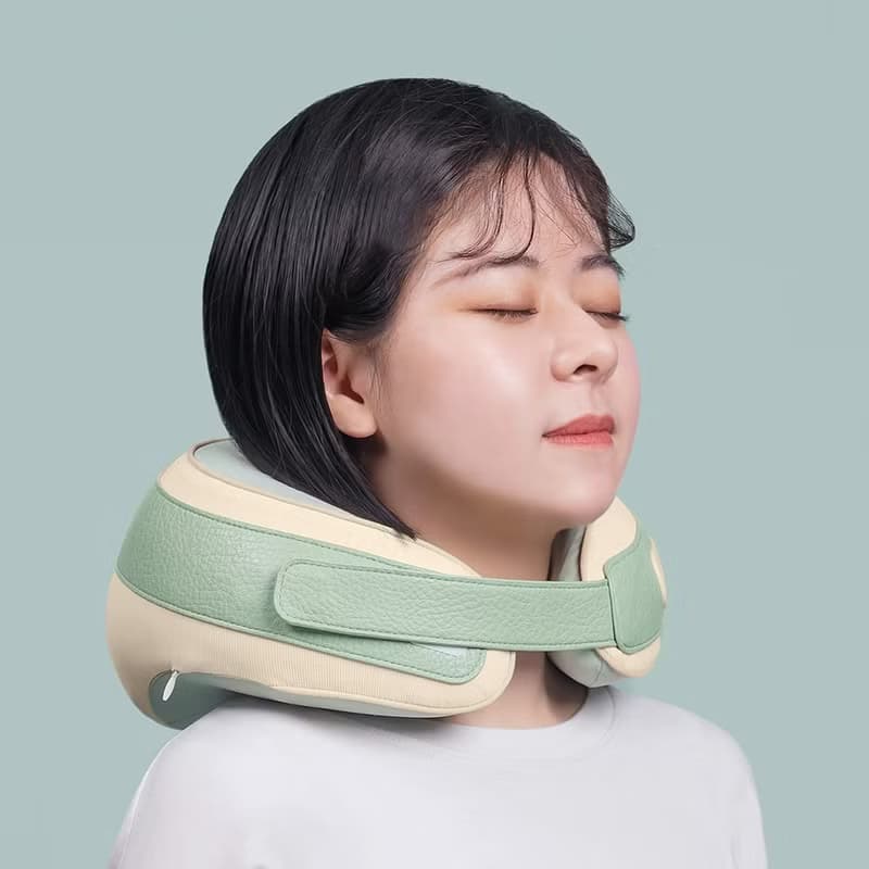 【可以按摩的頸枕】溫揉頸 肩頸U型按摩枕 旅行必備好物