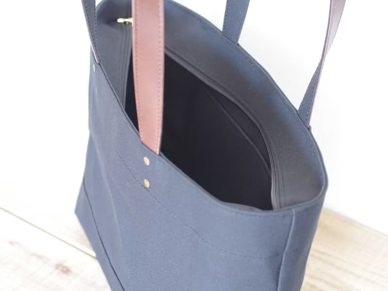 レザーハンドル帆布 (Ziptop) トートバッグ A4横長  ブラック