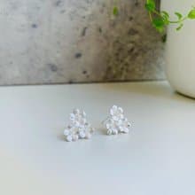 925純銀 / 花系列 - 花兒朵朵耳針 • 優雅氣質