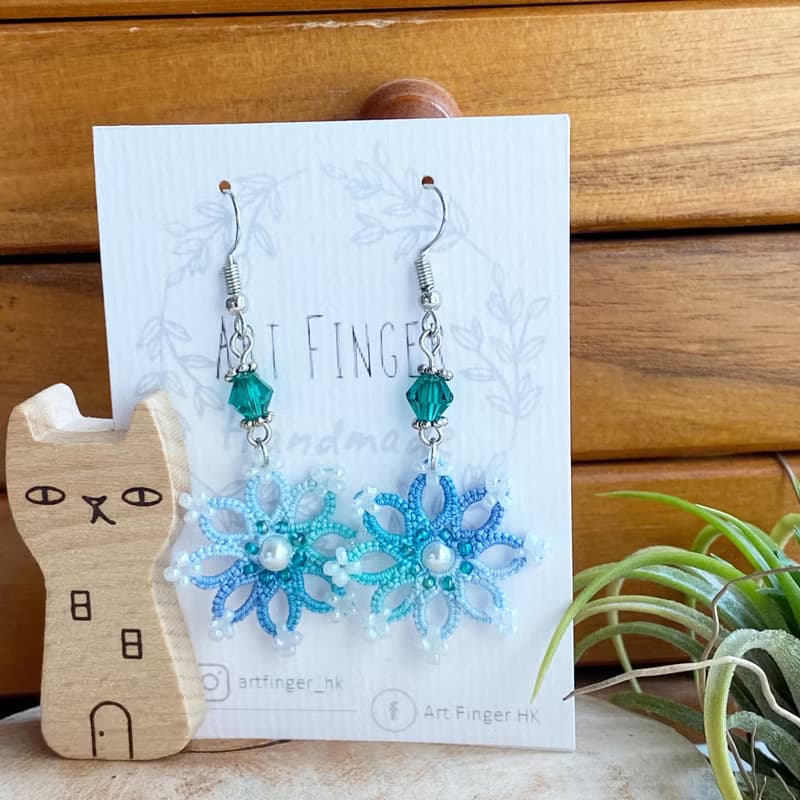 雪花漸變藍色耳環 Tatting earrings 耳針 耳鈎 耳環 梭織 禮物