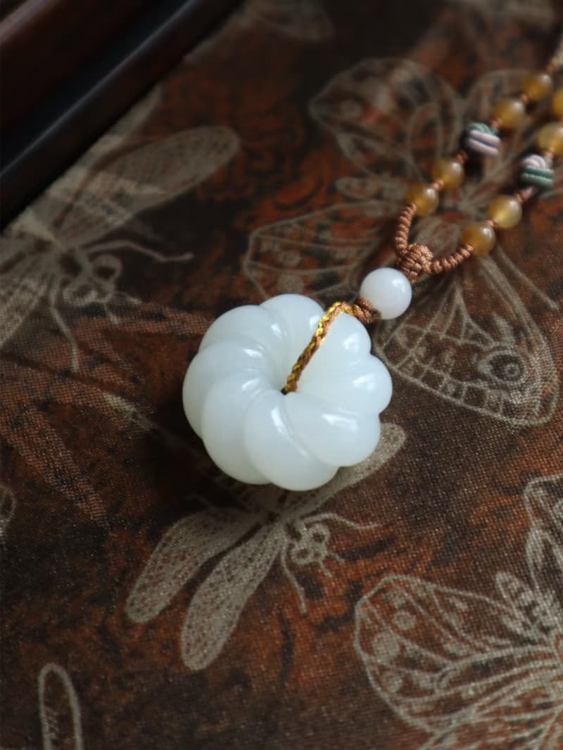 天然和田玉羊脂玉平安扣項鏈新疆且末老料和田玉項鏈白潤細膩平安