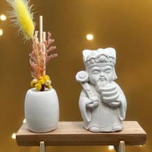 文青簡約風 淨念吉祥之財神爺/土地公 原木底座系列 搭配永生花瓶