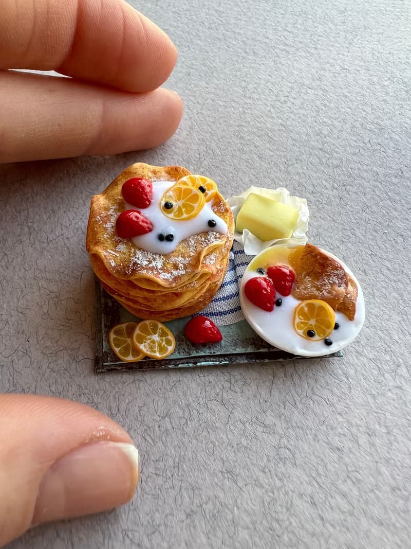 Miniature foods for doll house