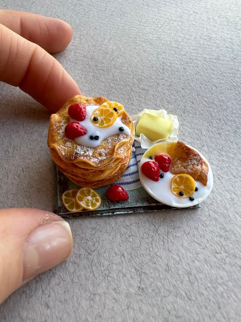 Miniature foods for doll house