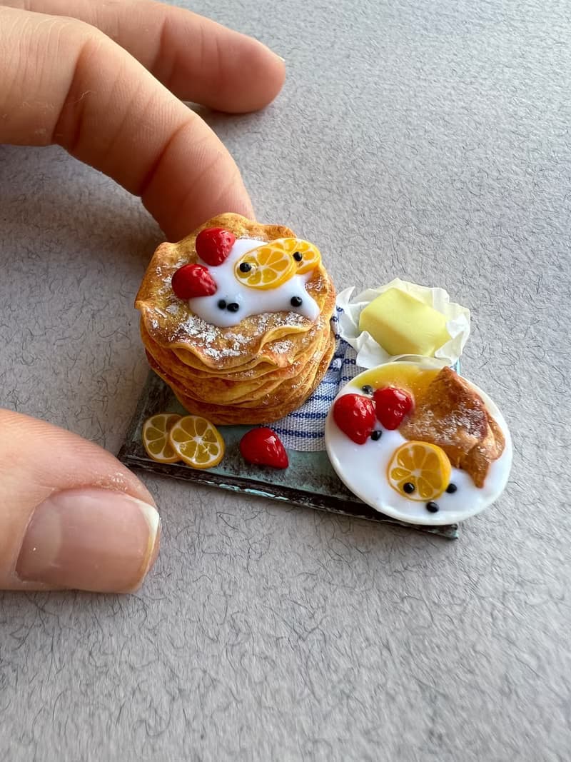 Miniature foods for doll house