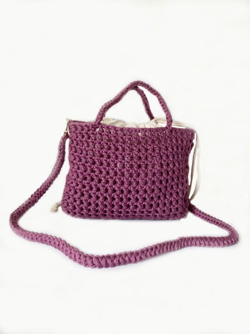 鈎織方格網斜孭及挽袋