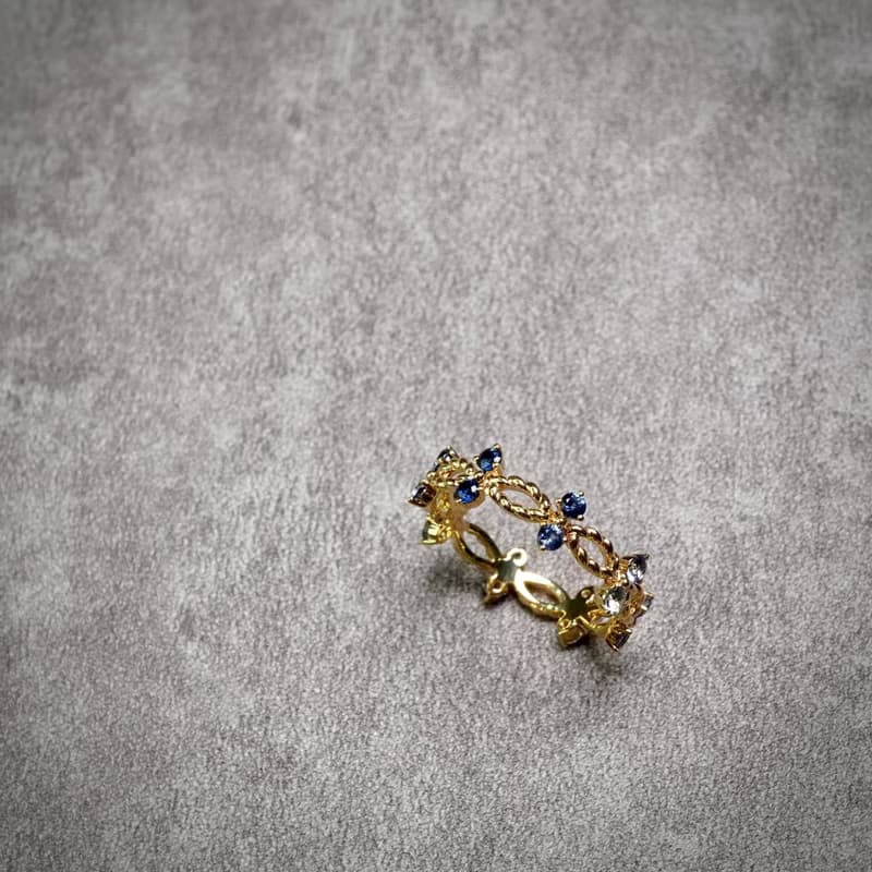 18K 小青鳥藍寶石鑽石戒指