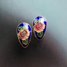 Vintage Jewelry 西洋古董飾品 小巧 景泰藍 紅玫瑰 針式耳環