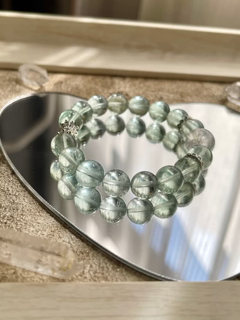 薄荷曼波綠營石白水晶阿塞設計款手鍊