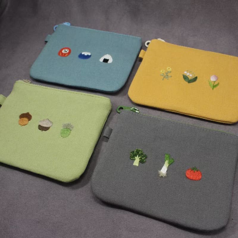 手工刺繡卡片零錢包/大吉大櫟
