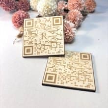 Set of 100 Heart Wood Wedding QR Code – Personalized Wood Wedding Accessory