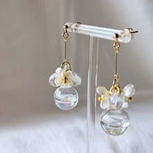 白花幻彩泡泡球耳環