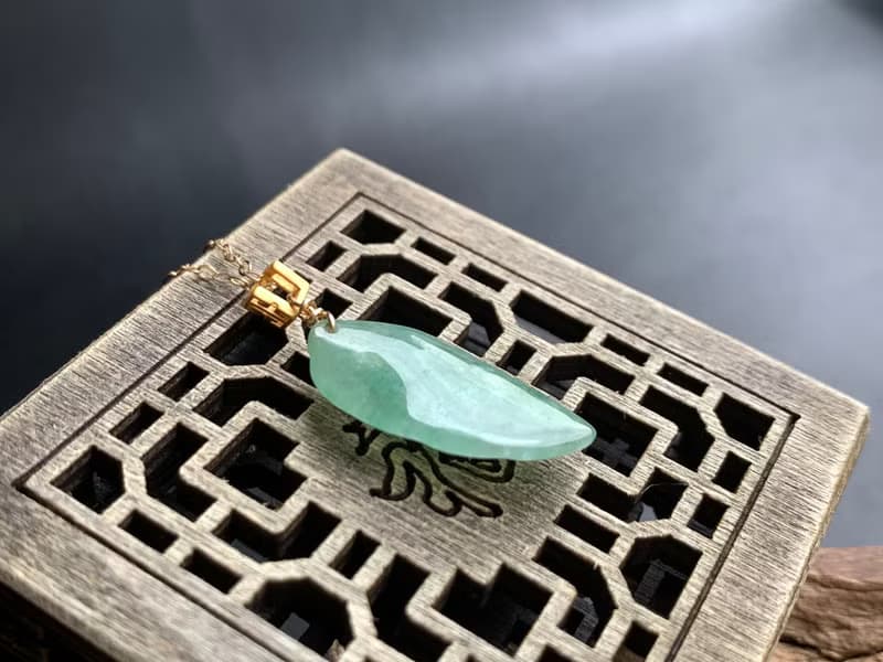 天然緬甸玉翡翠項鍊冰翠綠玉葉 一夜致富 14kgf注金