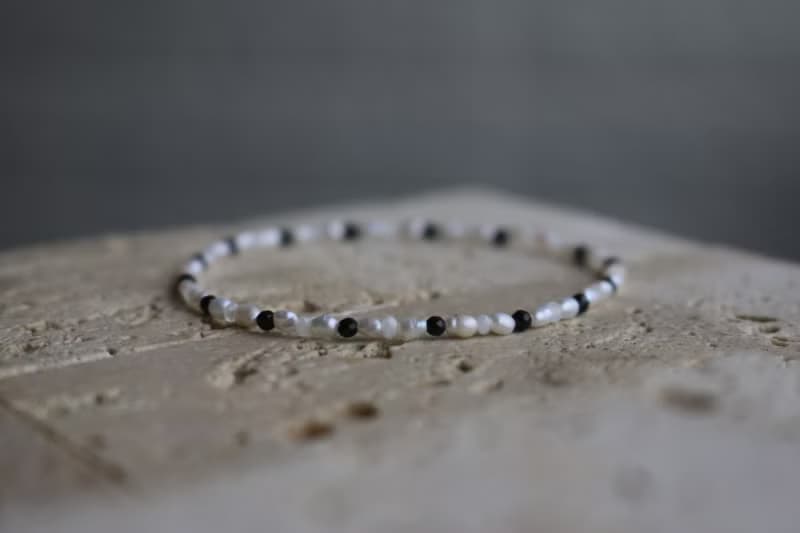 六月誕生石 手環 珍珠 月光石 尖晶石 - 小毛驢 -