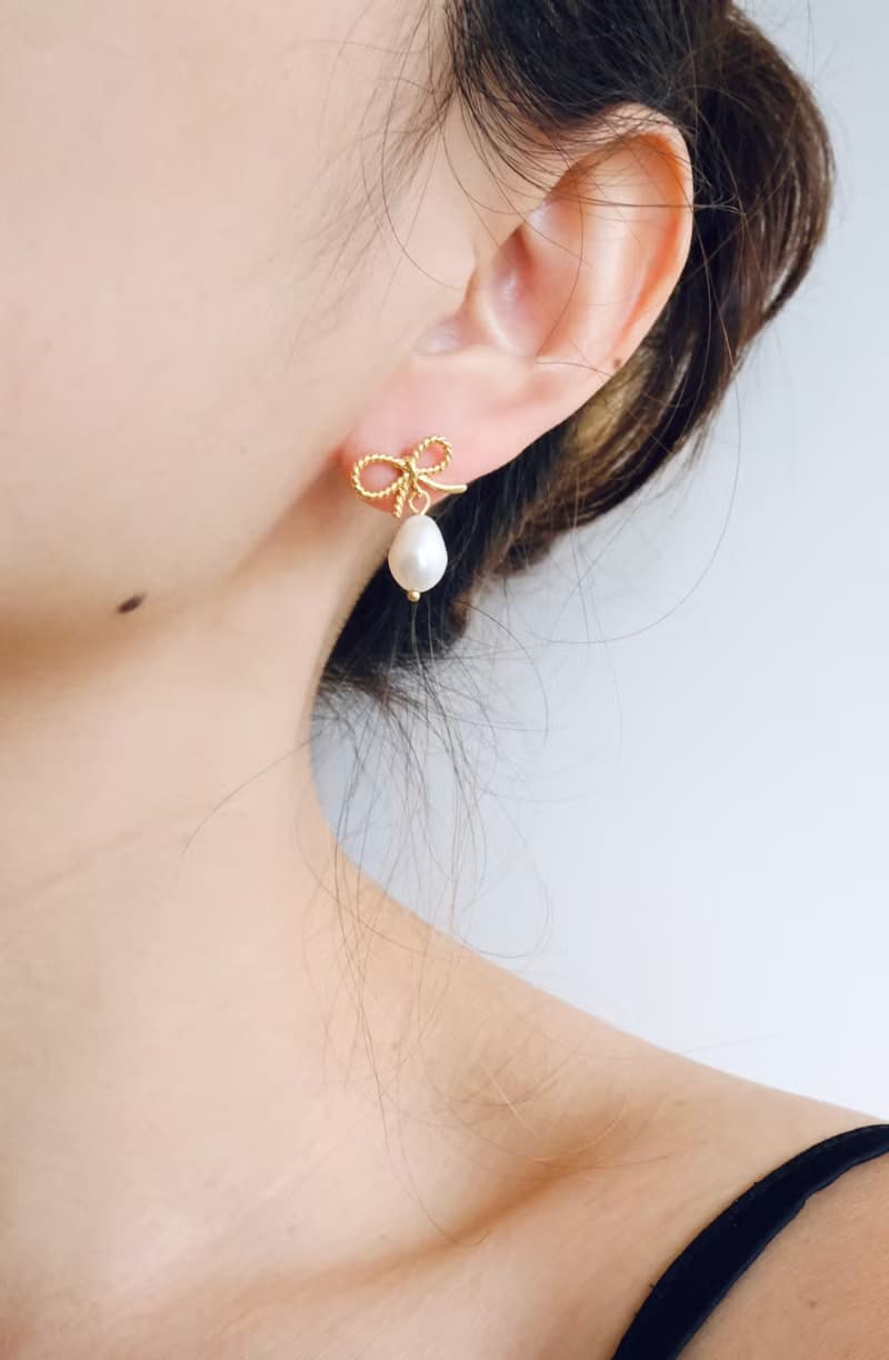 黃銅鍍18K金蝴蝶結 淡水珍珠 抗敏耳環 醫療級鋼 耳夾 情人節禮物