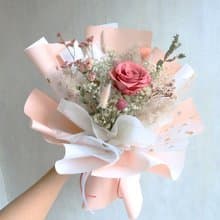 永生玫瑰花束 / 永生花花束 情人節花束 母親節花束