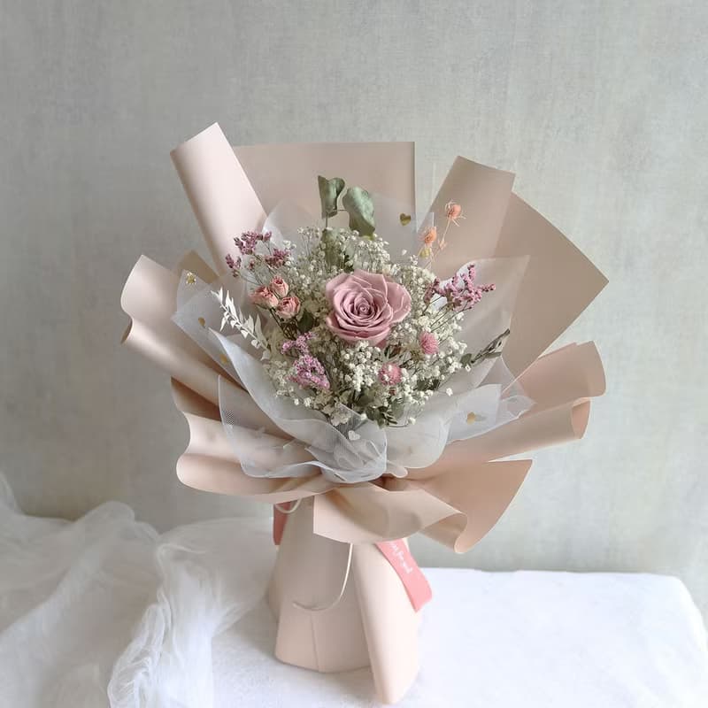 永生玫瑰花束 / 永生花花束 情人節花束 母親節花束